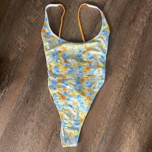 Heavy Manners One Piece